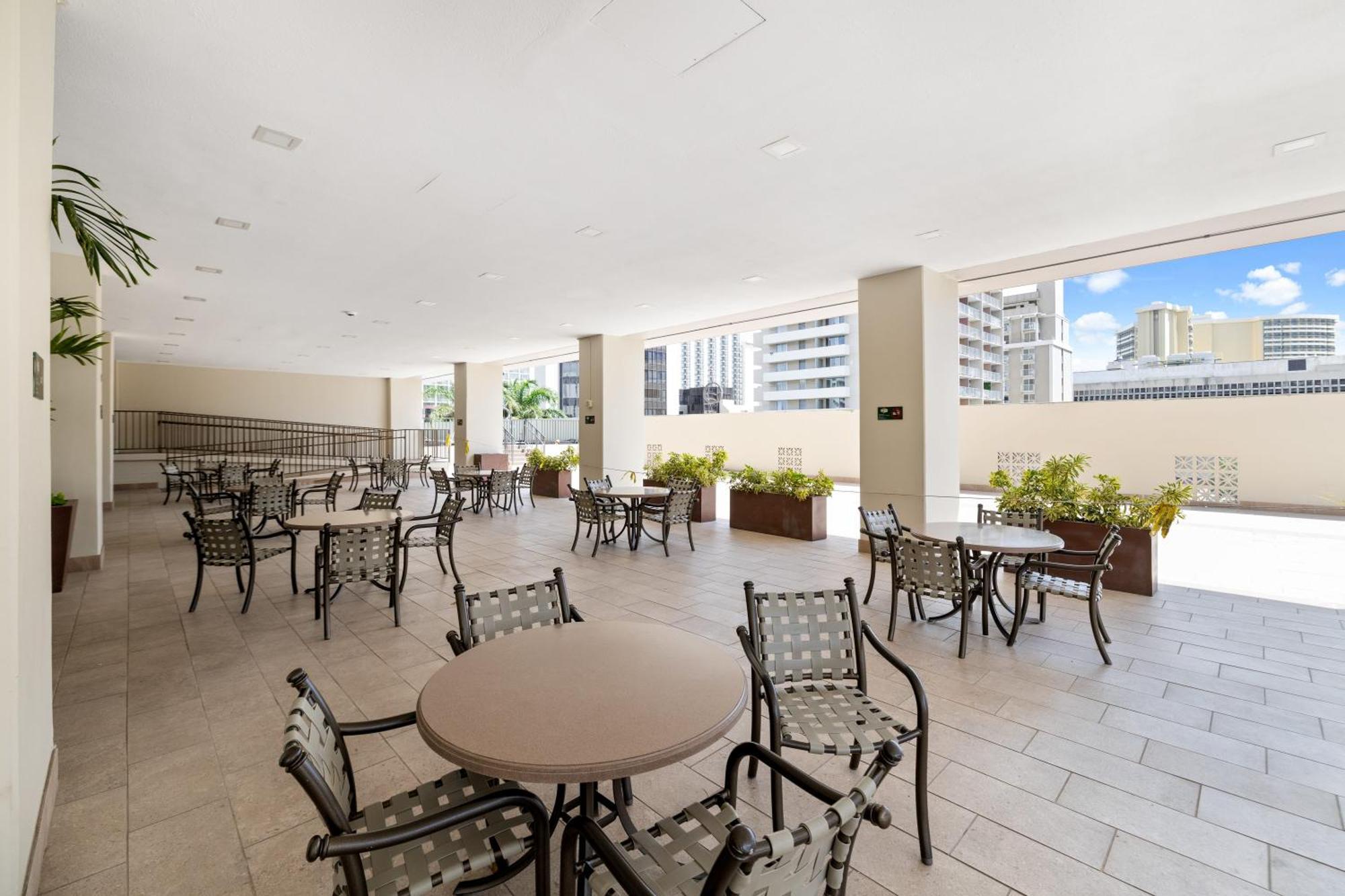 Royal Kuhio 1606 - Spacious Studio With Diamond Head City Views In The Heart Of Waikiki! 檀香山 外观 照片